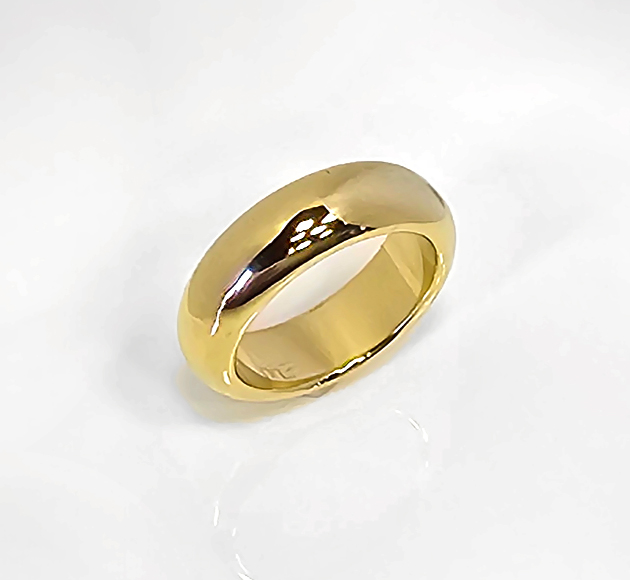 Elegant 14K Yellow Gold Wide Fit Band