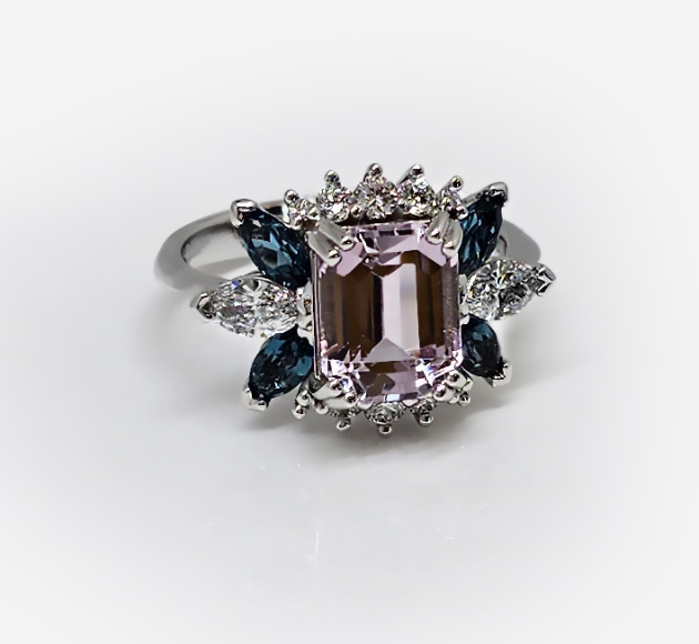 Stunning Kunzite and Blue Topaz Cocktail Ring with Lab Diamonds