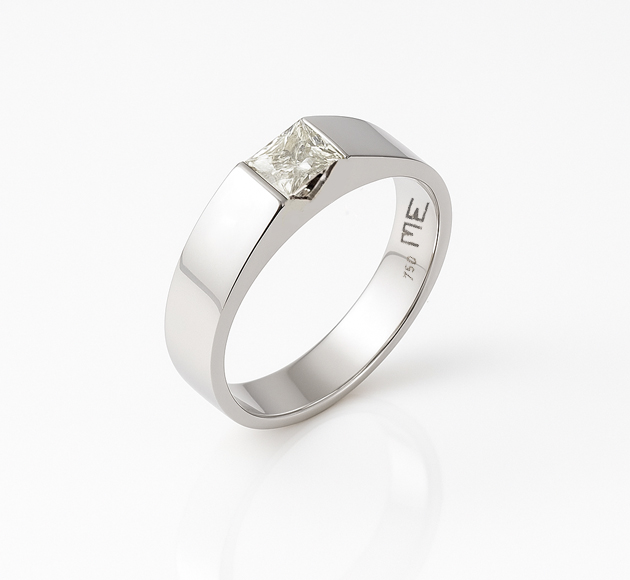 Men’s White Gold Ring with 1.2 ct Princess-Cut Diamond