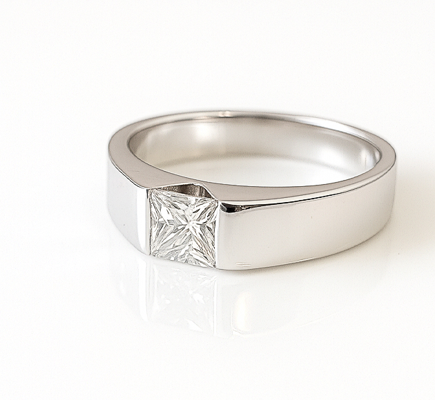 Men’s White Gold Ring with 1.2 ct Princess-Cut Diamond